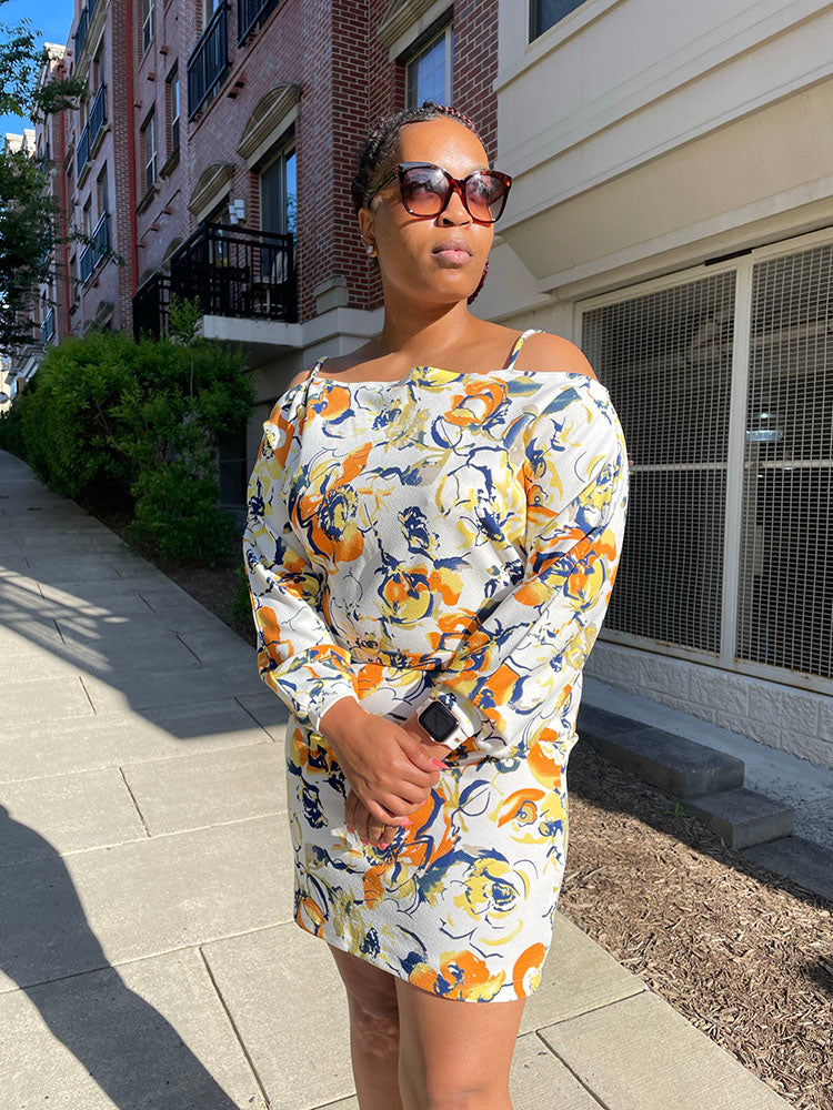 TH Kimmie Cold Shoulder Dress L / DD-E